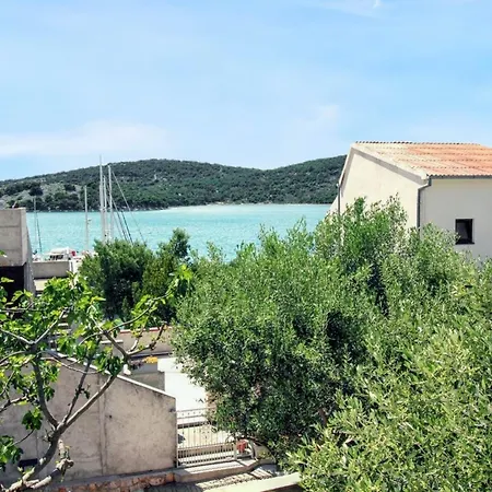 Apartamento Charming In With Free Parking And Near The Sea
